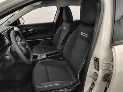 Fiat 600 1.2 Hybrid 136cv DCT Icone NAVI / FULL LED / KEYLESS / CAM (2025) - Foto 7