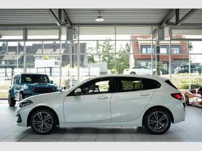BMW 118 I Sport Line *2.Hand *LiveCockpit*Sportsitze (2021) - Foto 11
