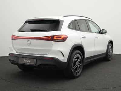 Mercedes EQA 4MATIC AMG-Line LED+Pano+Keyless+Night (2022) - Foto 3