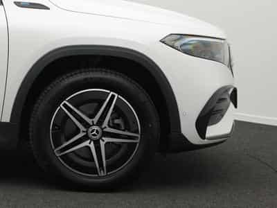 Mercedes EQA 4MATIC AMG-Line LED+Pano+Keyless+Night (2022) - Foto 8