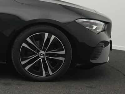 Mercedes CLA 180 d Progressive-Line Advanced Plus (2024) - Foto 8