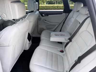 Porsche Macan T MY24 (2023) - Photo 4