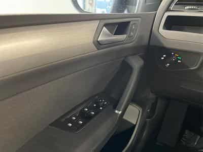 VW Touran Comfortline (2026) - Foto 9