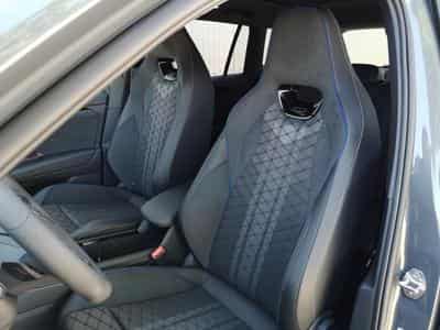 VW Tiguan 2.0 TSI 195 kW 4Motion R-Line 195 (2026) - Foto 8