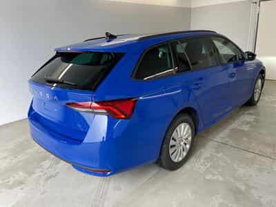 Skoda Octavia Essence (2026) - Foto 4