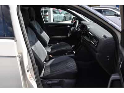 VW T-Roc 1.5 TSI R-Line DSG PANO TRAVEL SIDE CAM PARK ATT RMQ 1° MAIN (2024) - Foto 7