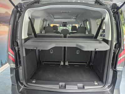 Ford Tourneo Active 2.0 Ecoblue 122cv M6 AWD (2026) - Photo 13
