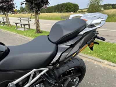 Suzuki GSX-S 1000 GX (2026) - Photo 5