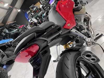 Moto Guzzi V100 S Mandello Wind Tunnel (2026) - Photo 5