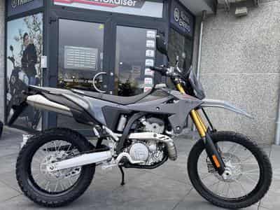 Suzuki DR-Z 400 S Enduro (2026) - Photo 1