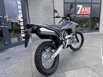 Suzuki DR-Z 400 S Enduro (2026) - Photo 3