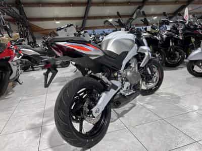 Aprilia Tuono 457 (2026) - Photo 3
