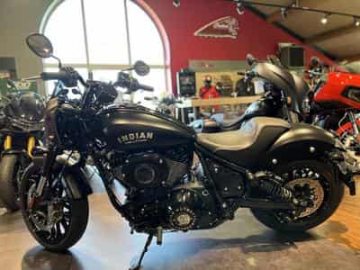 Indian Sport Chief 1900 Black Smoke (2026) - Photo 4