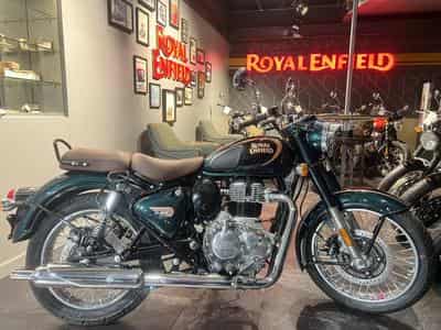 Royal Enfield Classic 350 VERT HALCYON (2026) - Photo 1