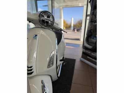 Vespa Primavera (2026) - Photo 8