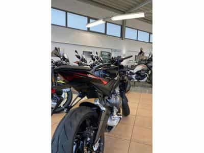 Aprilia Tuono 660 Factory (2026) - Photo 4