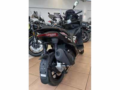 Aprilia SR SR GT Replica (2026) - Photo 4