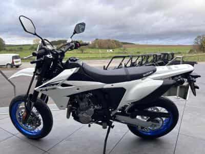Suzuki DR-Z 400 Supermotard (2026) - Photo 4