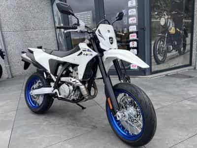 Suzuki DR-Z 400 Supermotard (2026) - Photo 7