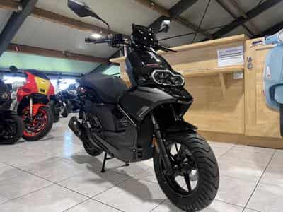 TNT Motor Escape Classe B 45 Km/h (2026) - Photo 7