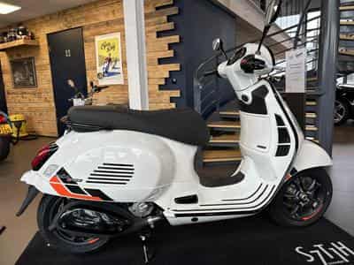 Vespa GTS Super Sport 310 125 (2026) - Photo 1