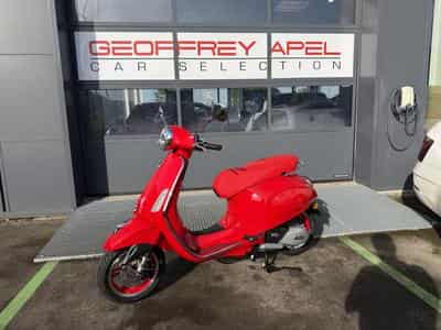 Vespa Primavera RED (2026) - Photo 1