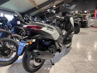 Yamaha X-Max TECH MAX + (2026) - Photo 3