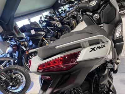 Yamaha X-Max TECH MAX + (2026) - Photo 5