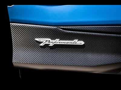Lamborghini Urus PERFORMANTE 4.0 V8 666 CH - BLU GRIFO MATT - AD PERSONAM - A (2025) - Photo 12