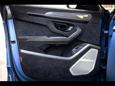Lamborghini Urus PERFORMANTE 4.0 V8 666 CH - BLU GRIFO MATT - AD PERSONAM - A (2025) - Photo 13