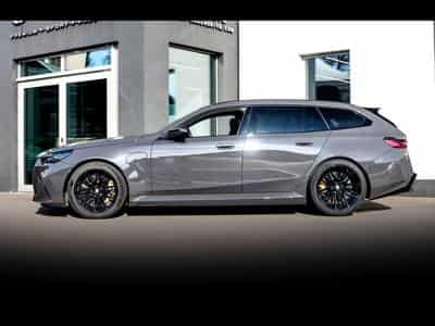 BMW M5 TOURING (G99) - BMW INDIVIDUAL GREY BLACK - PPF - IMMAT FR. (2025) - Photo 2