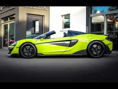 McLaren 600LT 3.8 V8 600 - PPF - LIME GREEN ELITE PAINT (2020) - Photo 2