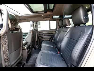 Land-Rover Defender 110 V8 P635 MHEV OCTA AWD EDITION ONE - FAROE GREEN - FULL S (2025) - Photo 13