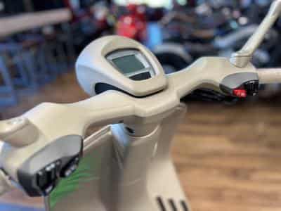 Vespa 946 DRAGON (2026) - Photo 6