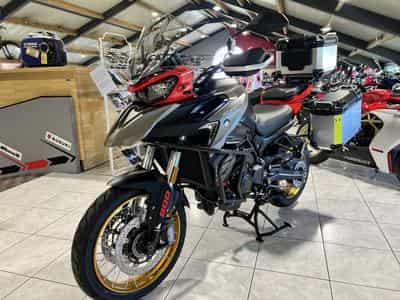 QJmotor SRT 800 SX TOURING (2026) - Photo 3