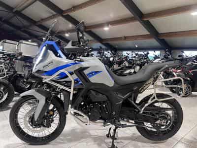 Zontes 703 F BLACK/GREY 21 + Pack valises offert (2026) - Foto 4