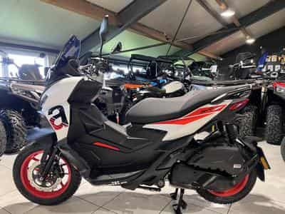 Aprilia SR GT SPORT BLANC (2026) - Photo 6