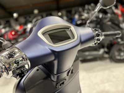 Vespa GTS 125 Bleu Matt (2026) - Foto 5