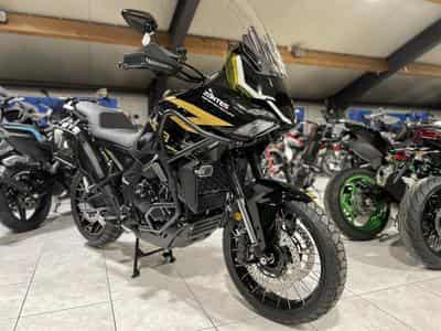 Zontes 703 F BLACK/GOLD 19 + Pack valises offert (2026) - Foto 7