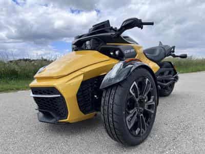 BRP Can-Am Spyder 1330 (2026) - Photo 3