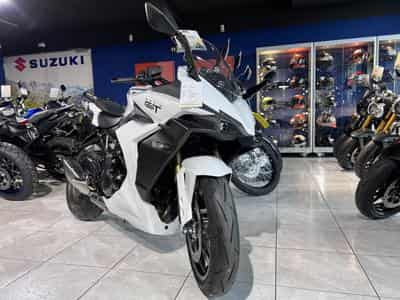 Suzuki GSX-S 1000 GT (2026) - Photo 7