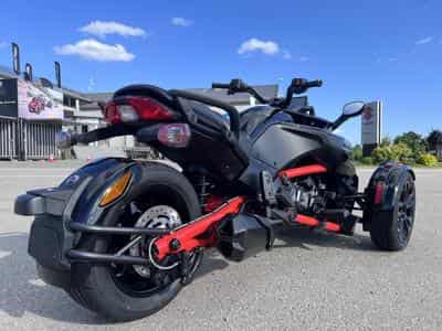 BRP Can-Am Spyder 1330 (2026) - Photo 5