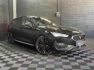 Cupra Leon VZ 2.0 TSI 300CV *SIEGES CHAUFF* (2024) - Foto 3