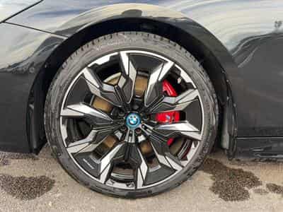 Bmw SERIE 5 (G60) I5 M60 601 XDRIVE (2024) - Photo 9