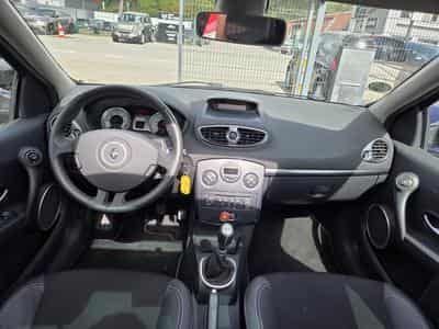 Renault Clio BREAK DCI 86CV 1ère propriétaire (2009) - Photo 8