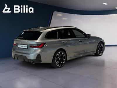BMW 330 330e Touring M Sport (2025) - Foto 15