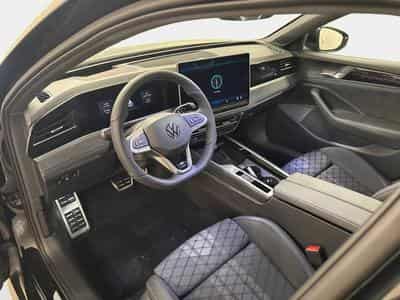 VW Passat R-Line 2.0 TDI SCR 4Motion 142kW-193CV DSG7- Attelage - Camé (2026) - Photo 9