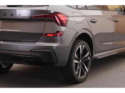 Skoda Kamiq Monte Carlo 1.0 TSI DSG 85 kW-116CV - Jantes 18" - (2026) - Photo 15