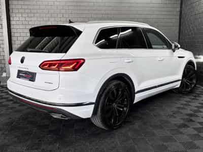 VW Touareg 3.0 TSi V6 eHybrid 4MOTION Elegance  381 CV (2022) - Foto 4