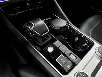 VW Touareg 3.0 TSi V6 eHybrid 4MOTION Elegance  381 CV (2022) - Foto 10
